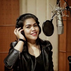 Weni Wahyuni - Engkaulah Takdirku (Original Version)