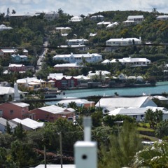 Buzby - Vibe Dealer (Prod. Pirooz Beats) Explicit. *MUSIC VIDEO IN BIO*