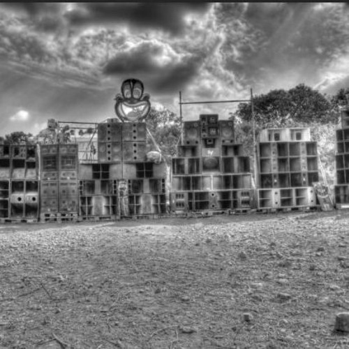 CE GENREEEEE DE GABBER !!!!!!