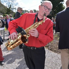 A  LE PETIT VIN  BLANC