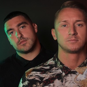 AU/RA x CamelPhat - Panic Room - Sony Music