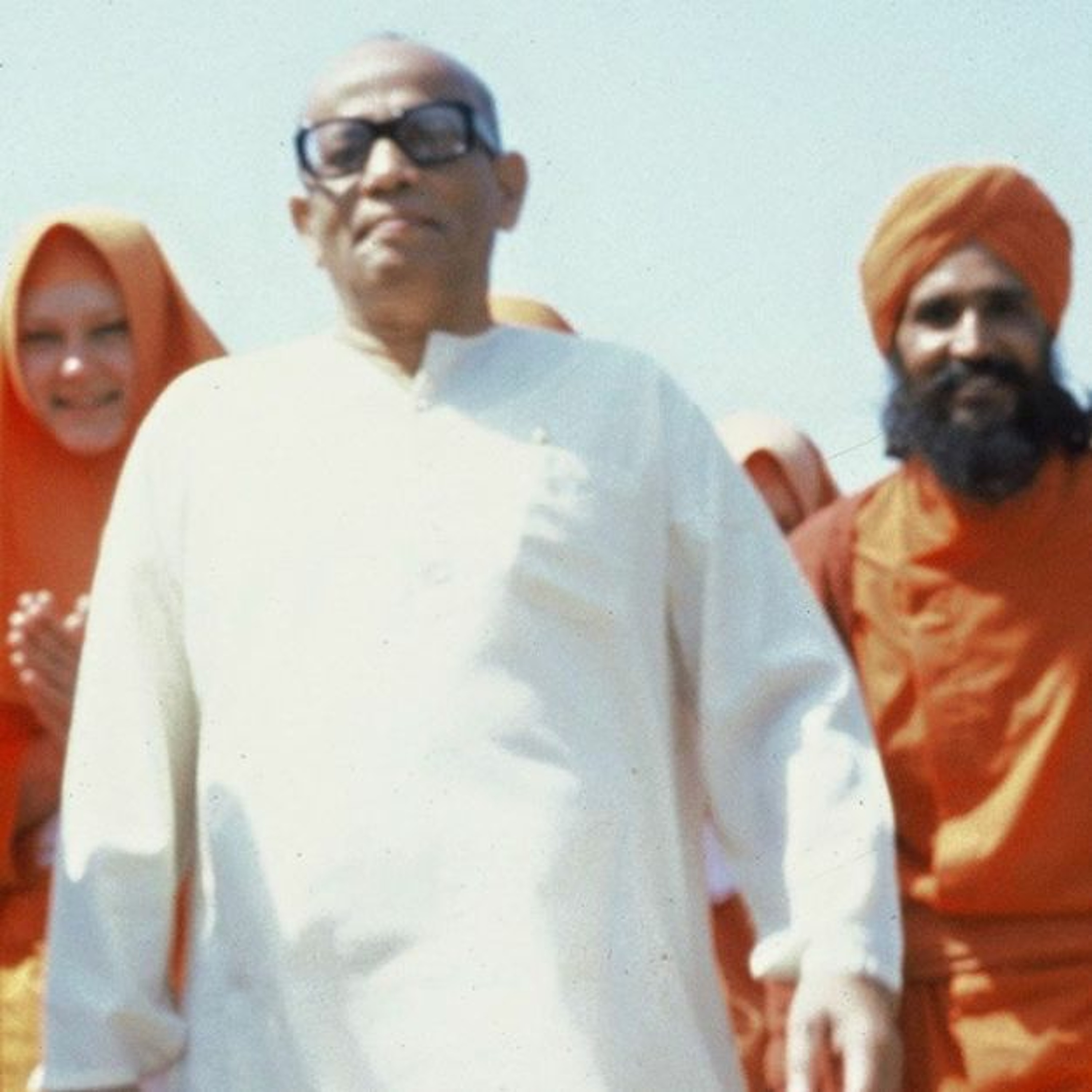 Divyendu