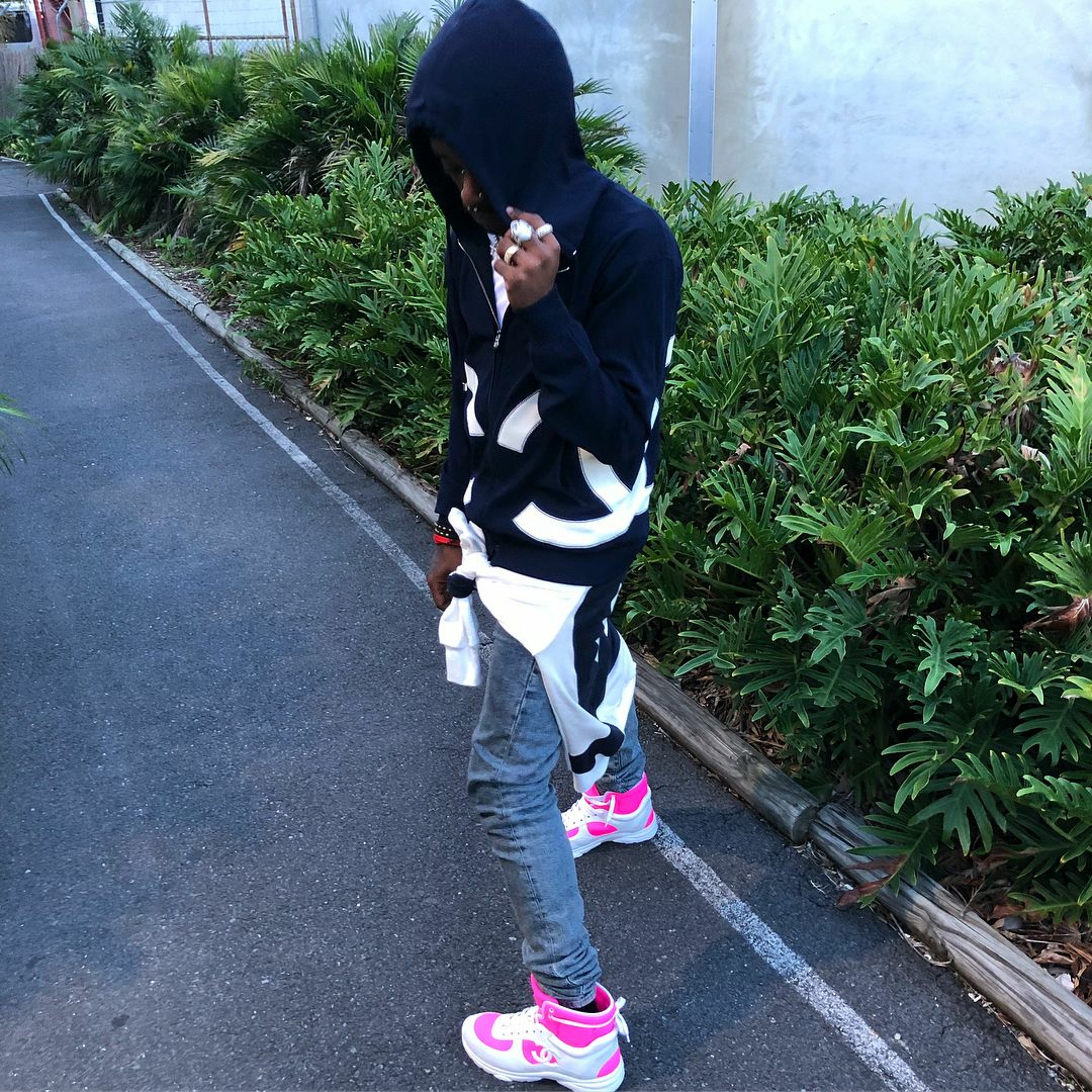 FREE Lil Uzi Vert Type Beat "Hills" episode artwork