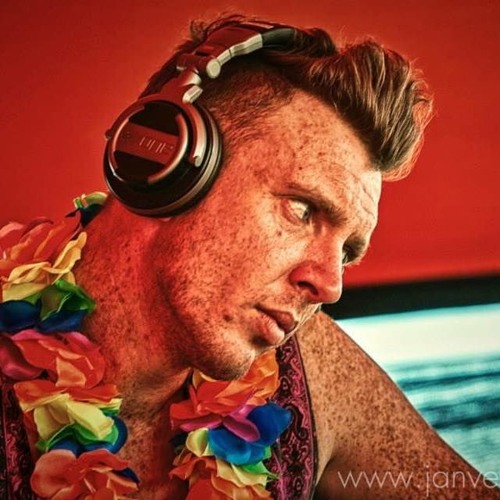 MORNING AFTER PODCAST SERIES - one.8 - COOKie LIVE @ RAINBOW SERPENT 2018 (930 - 11AM MARKET STAGE)