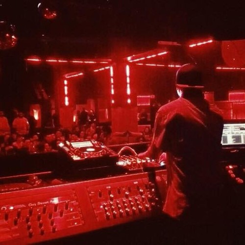 Tech Nation Podcast #001: GUEST-ESTEBAN MENDZ