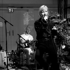 Dr. Gelberbloom feat. Sandra Hüller (Bilder deiner großen Liebe)