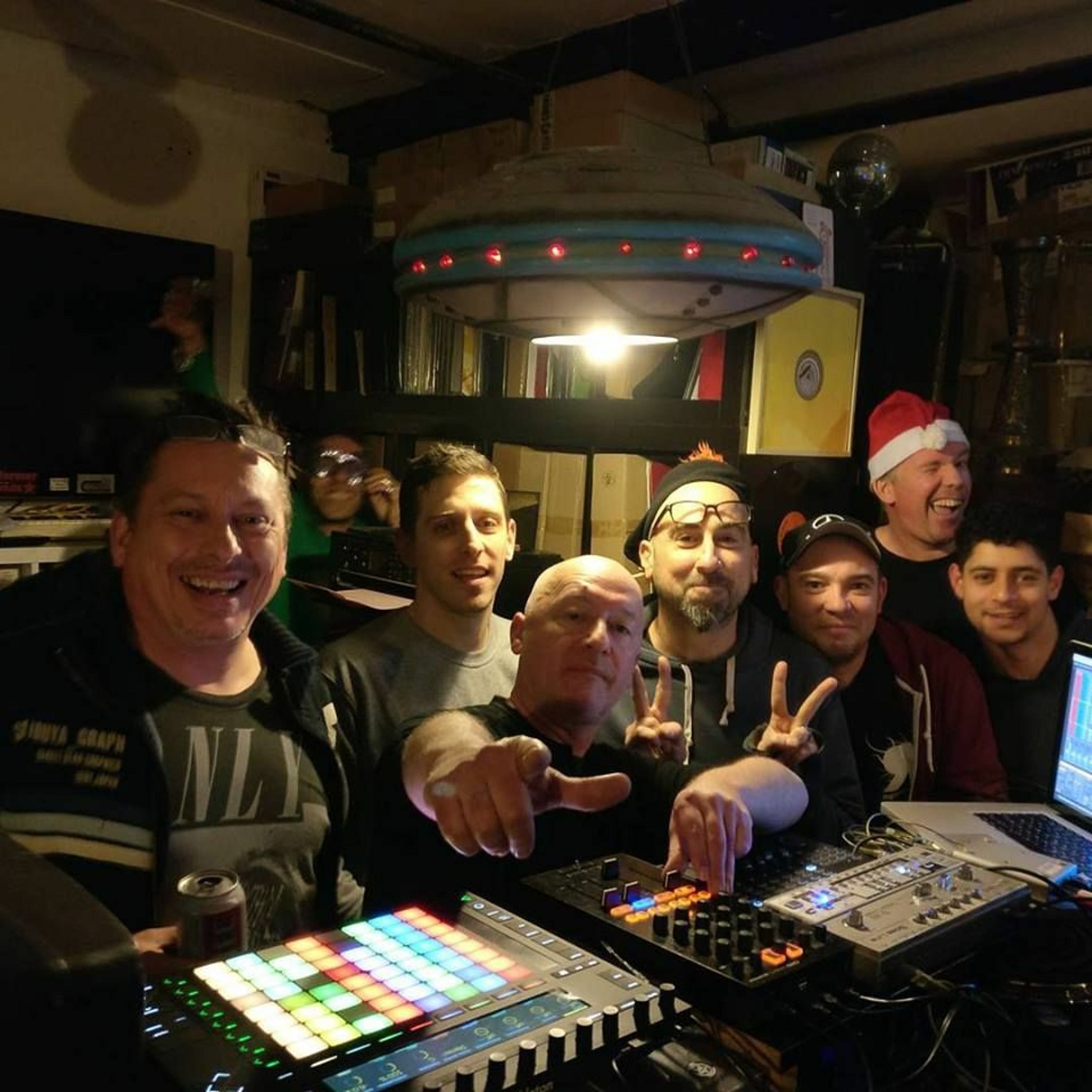 ThermoBee presents Live From Hackney