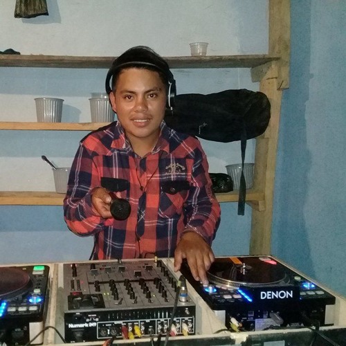 (NESTOR DJ CON LA ANIMACION DEL TAVO MIX)  LENTOS VIOLENTO DISCO  Y  TECNO  .mp3