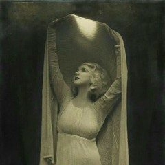 جناح - عايدة الايوبي