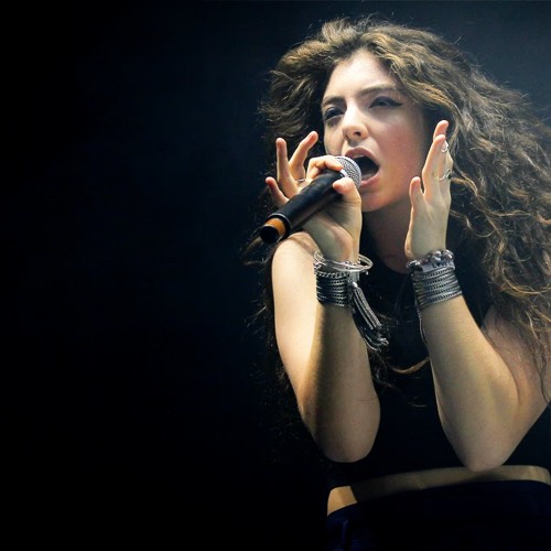 Lorde - Flashing Lights / Bravado (At Austin City Limits) 2014