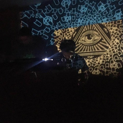 Frik Moy Vs Hyperbok - icheese (Free Download)