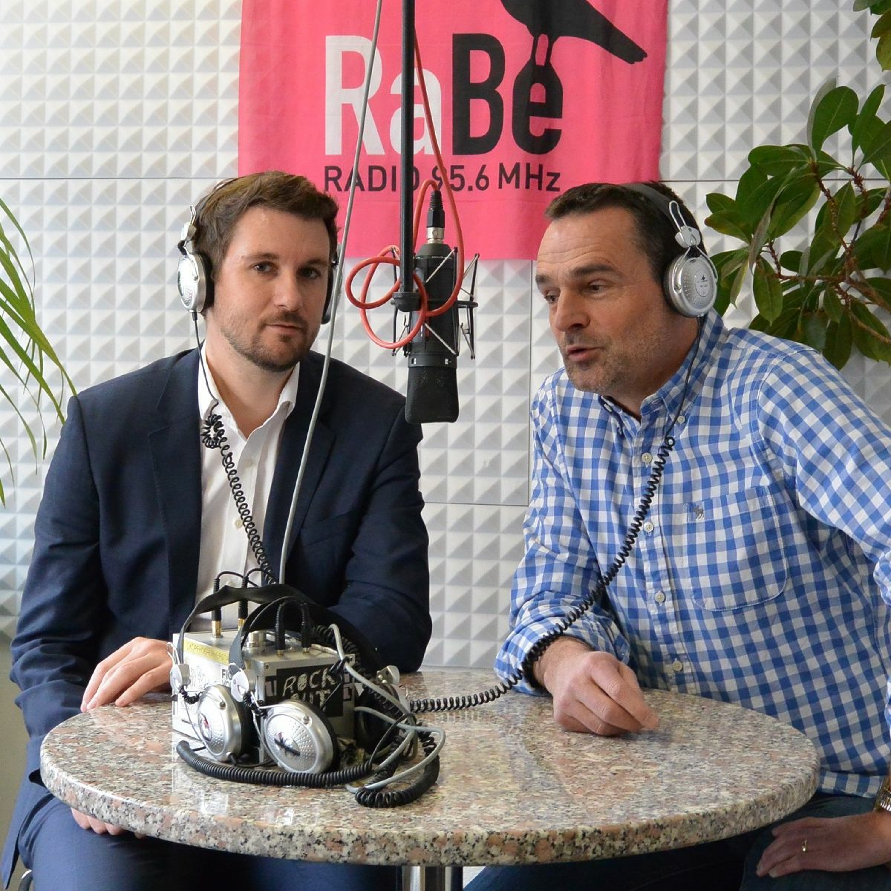 Ab durch die Mitte... Wahl-TALK mit Michael Koepfli und Ruedi Löffel episode artwork