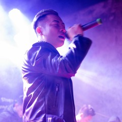 Không Để Em Khổ Đau - Lương Hoàng Tiến