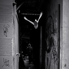 Exclusive Premiere: lojii "six9 ft. vida jafari (prod. heaprize)" (Youngbloods Records)