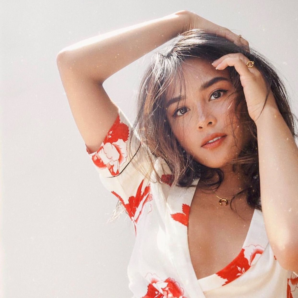 Redbone – Bino (f r a n c h i s e. Remix)