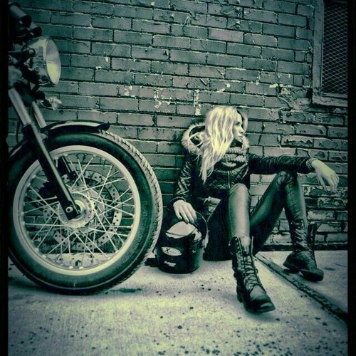 When Your Gone [Avril Lavign ft. Eminem] hi-fi audio.mp3