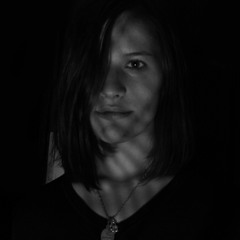 VEVQ - Lasa-ma aproape