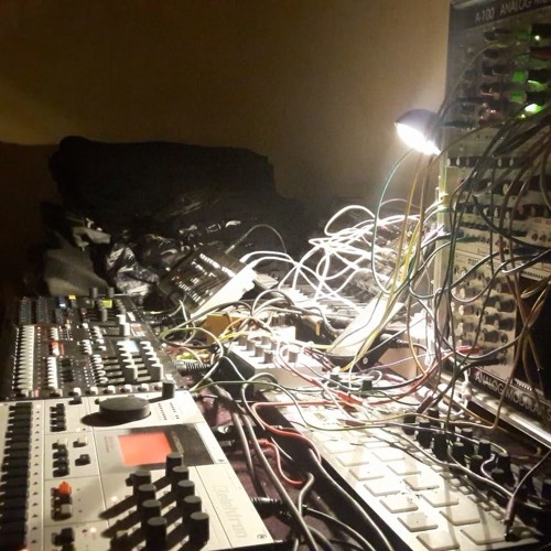 L'Ektoplasm. Labo-mination
