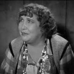 Rire et pleurer (Tribute To Fréhel, French Singer 1936)