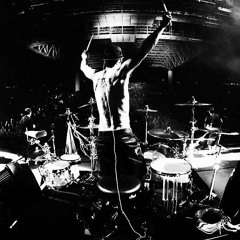 MbeatzSlowhands - Tinder Und Netflix - Live Drum Mixtape