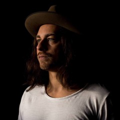 Mastering: Sebastian Kovács