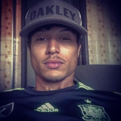 Mc LUKINHA Da LACOSTE - SE EU TO DE ROLE NO MORRO ELA VEM ROÇA ( DJ MINERINHO 22 & DJ PIKADILHA)
