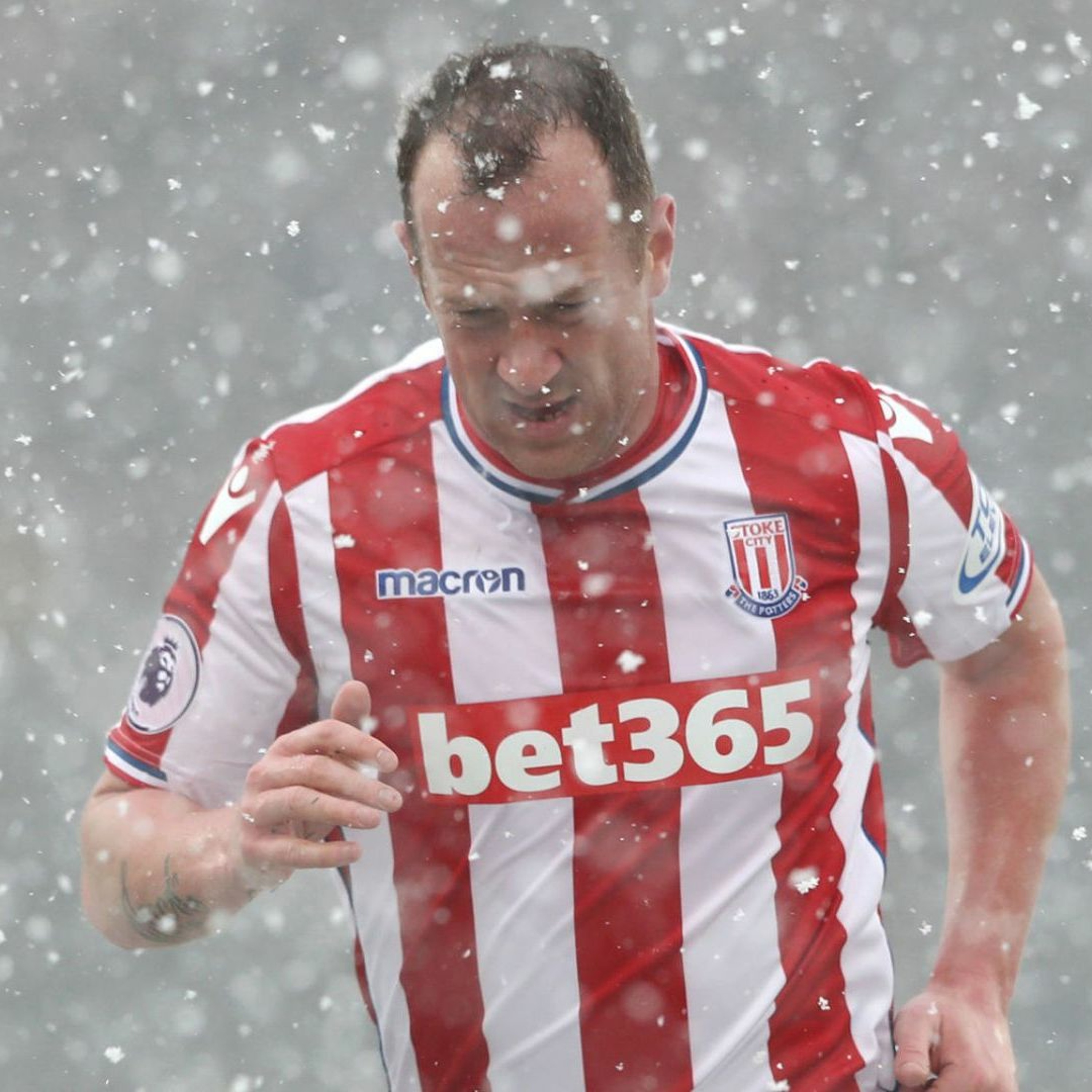 Charlie Adam's starting: run the bath thumbnail