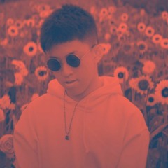 RICH BRIAN - GLOW LIKE DAT [NEXU5 REMIX] [FREE AT 3.5 K FOLLOWERS]