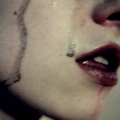 hxrst - makeup ft. hahapoison (prod. rodger)
