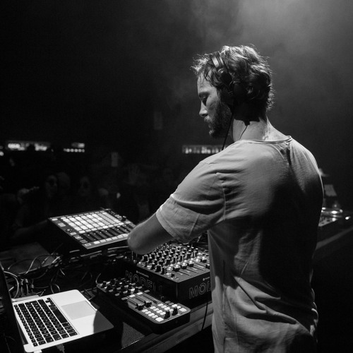 Simo Lorenz Live at Zorlu PSM Istanbul 02.03.18