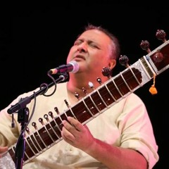 Ustad Shujaat Hussain Khan - Chhap Tilak Orignal Version