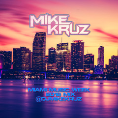 #MMW2018 (Miami Music Week 2018 mix)