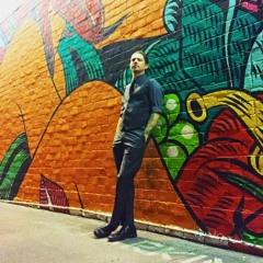 Splitbreed - Going For The Gold (ft Jonate)