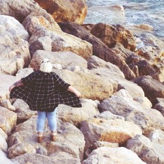 UGNE FIRE - Don't Let Me Go