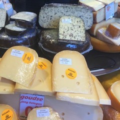 UNF***THEWORLD cover (Angel Olsen)