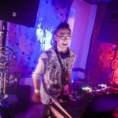 Das Findelkind: Fuck Fight Or Dance!