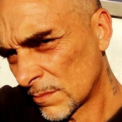 I am born 1968  23 march but this techno its 2018 bomb selection THANKS ALL WORLD