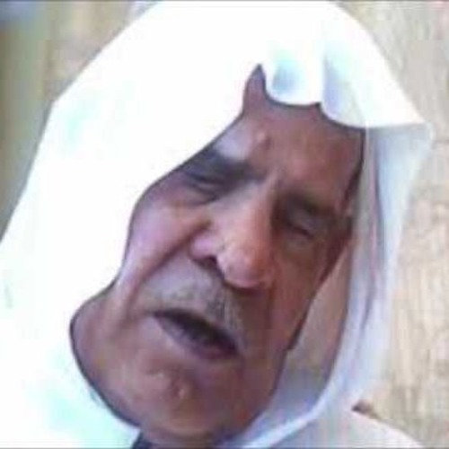 واقطفْ ثمارَ الحزنِ من عرجونهِ وَانحَرْ بخَنْجرهِ بمُقْلتكَ الكَرَى