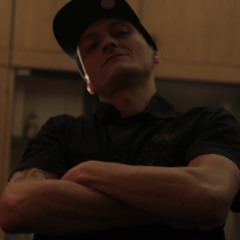 DevTon C.R - Historia Zmyślona