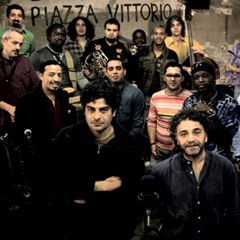 L'orchestra Di Piazza Vittorio - بلاش تبُسني