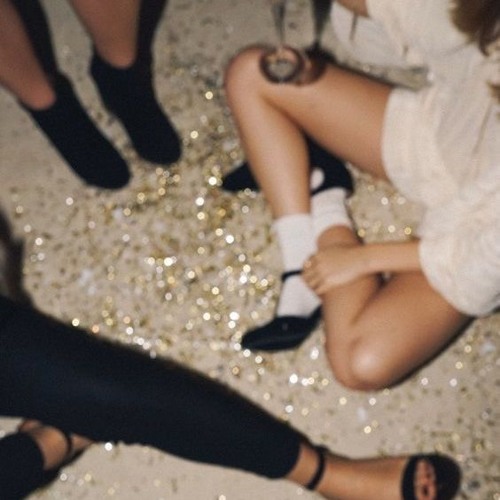 JUST DANCE.