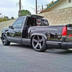 18 Libras Hijos de Garcia ft. El de la Guitarra