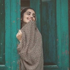 وبحبّك قد عينيّا ، حتى أكتر منها شويّا | عيسى.