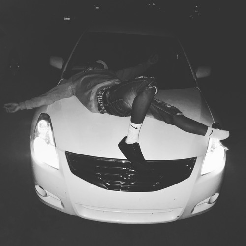 Throw Sum (Ft NoeyBean) (Prod. Luewaddup)