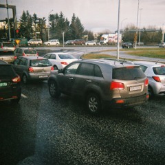 Ég Hata Þig En Ég Virði Þig.