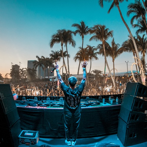 Bassjackers Live @ Ultra Music Festival 2018