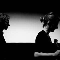 Arturo Corrales 37 für Viola, Klavier und Elektronik