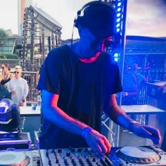 Robbie Lowe playing live before Mark Farina at Cafe del Mar Sydney March 2018