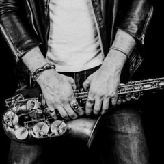 Thalisa  - Versace On The Floor Cover