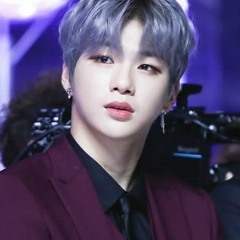 wanna one_boomerang